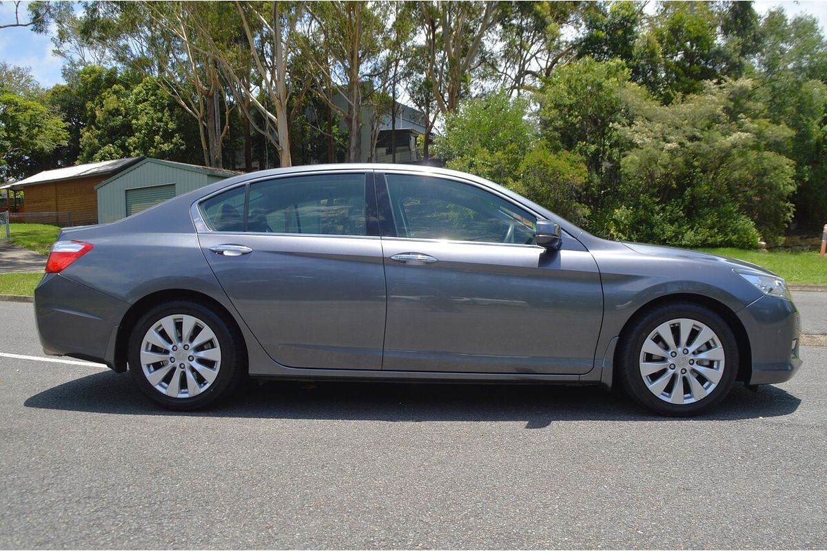 2013 Honda Accord VTi-S 9th Gen