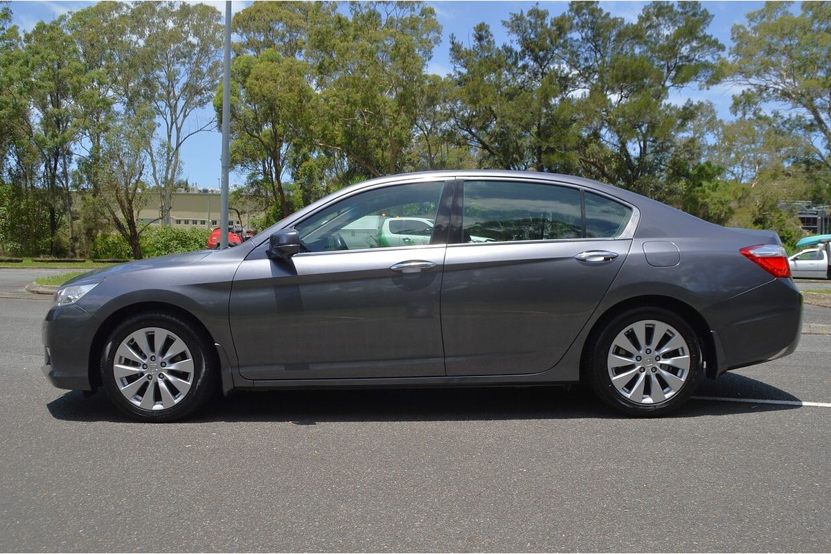 2013 Honda Accord VTi-S 9th Gen