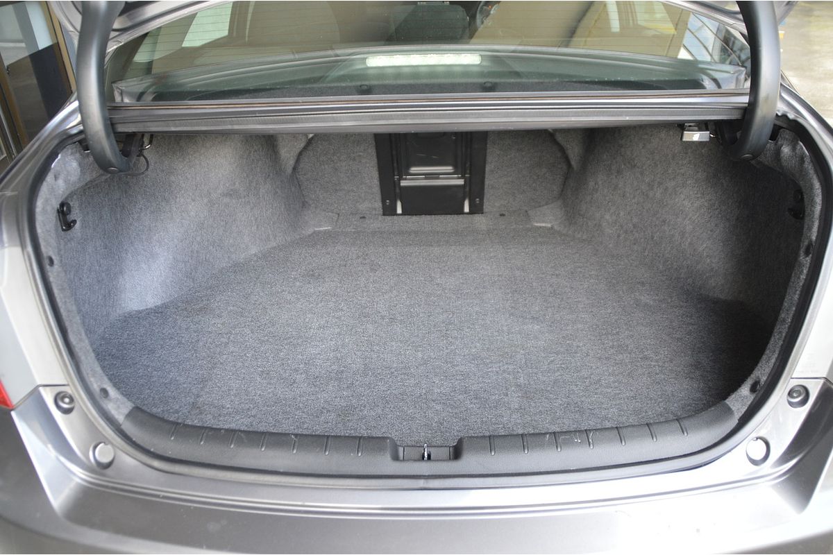 2013 Honda Accord VTi-S 9th Gen