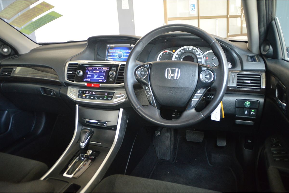 2013 Honda Accord VTi-S 9th Gen
