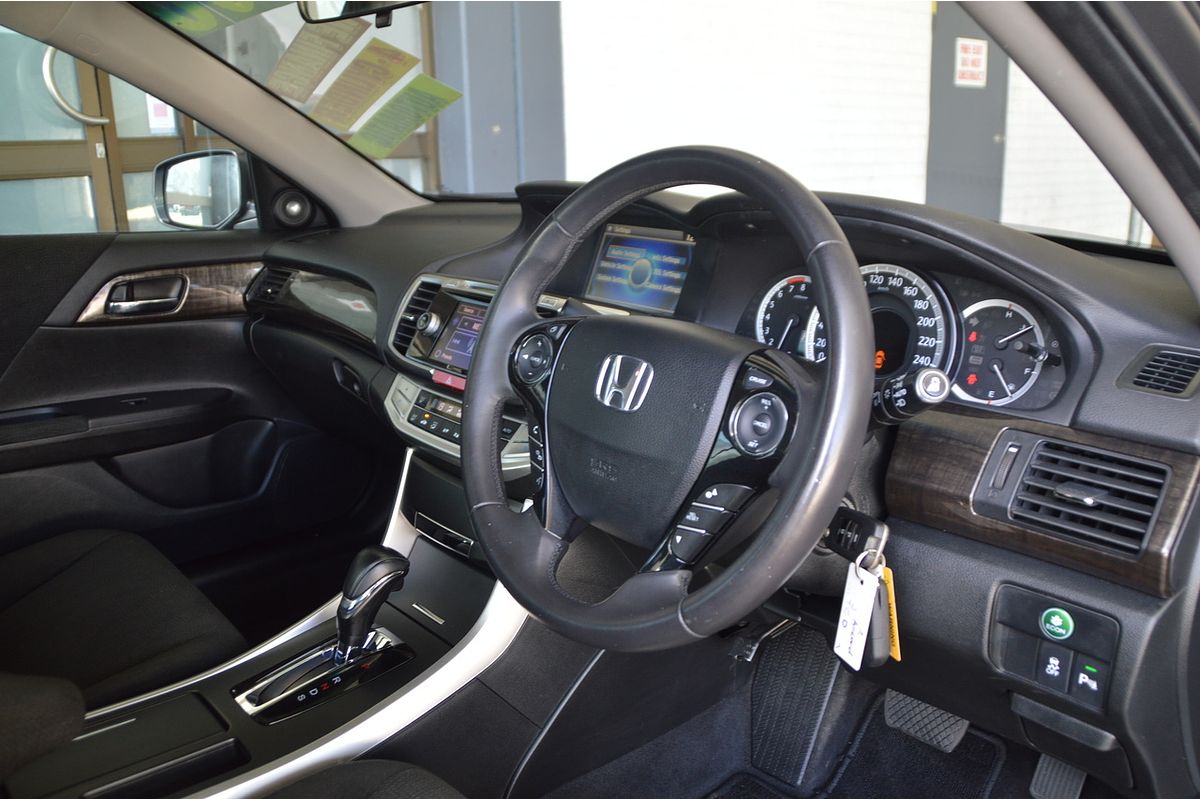 2013 Honda Accord VTi-S 9th Gen