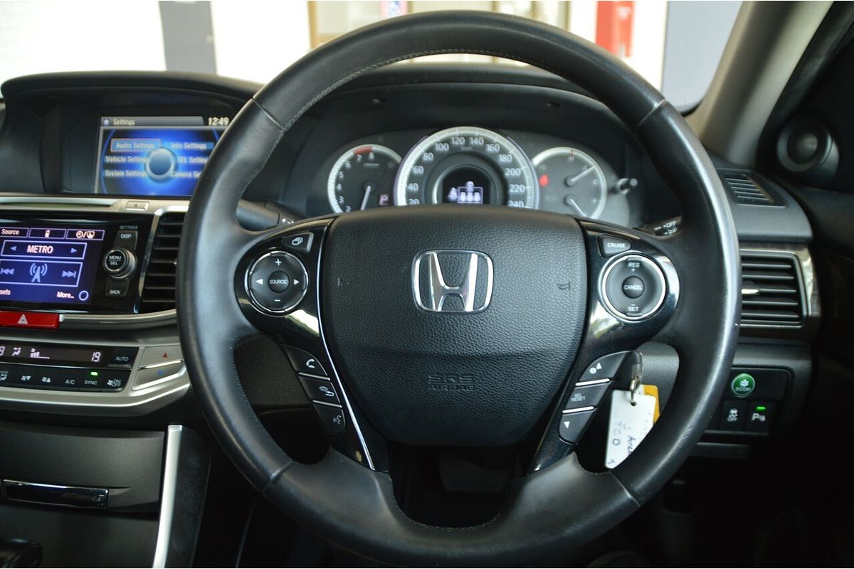 2013 Honda Accord VTi-S 9th Gen