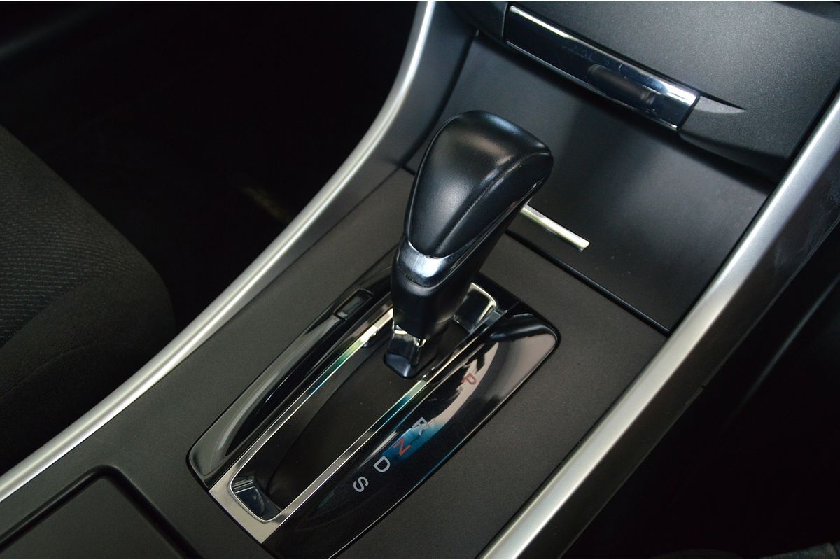 2013 Honda Accord VTi-S 9th Gen