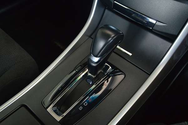 2013 Honda Accord VTi-S 9th Gen