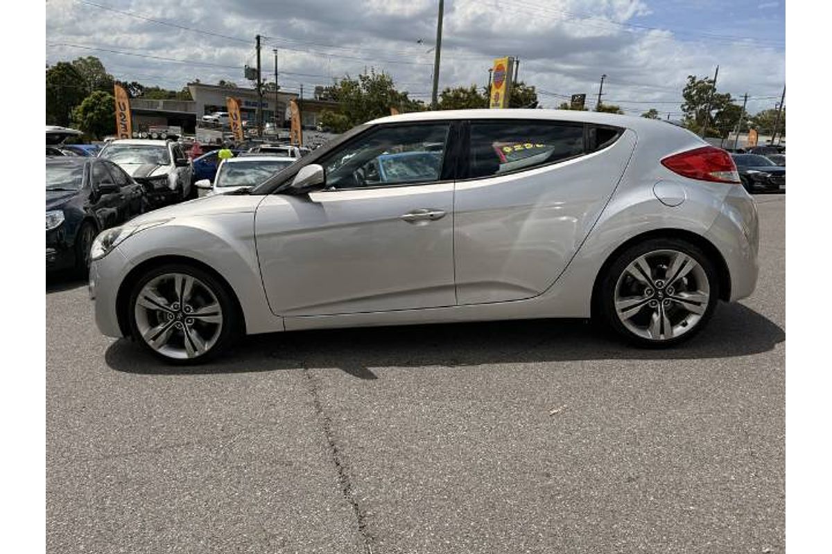 2013 Hyundai Veloster + FS2