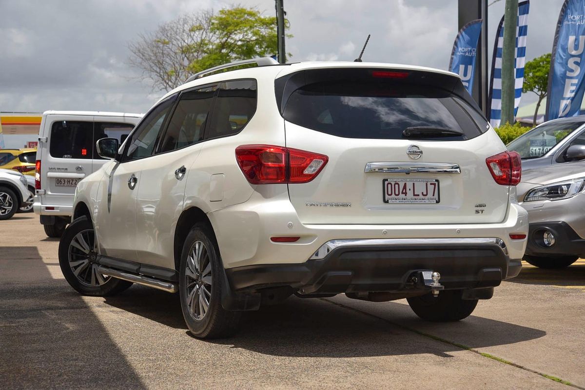 2017 Nissan Pathfinder ST R52 Series II