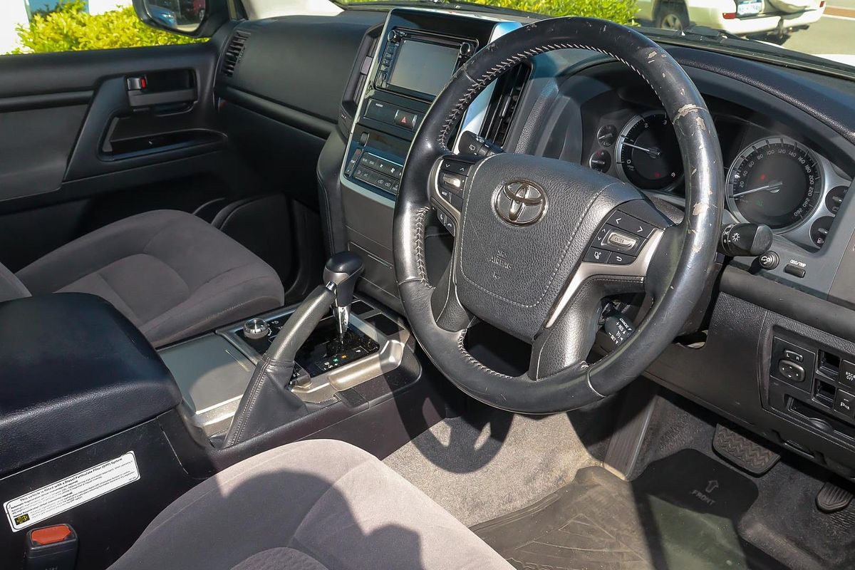 2019 Toyota Landcruiser GXL VDJ200R