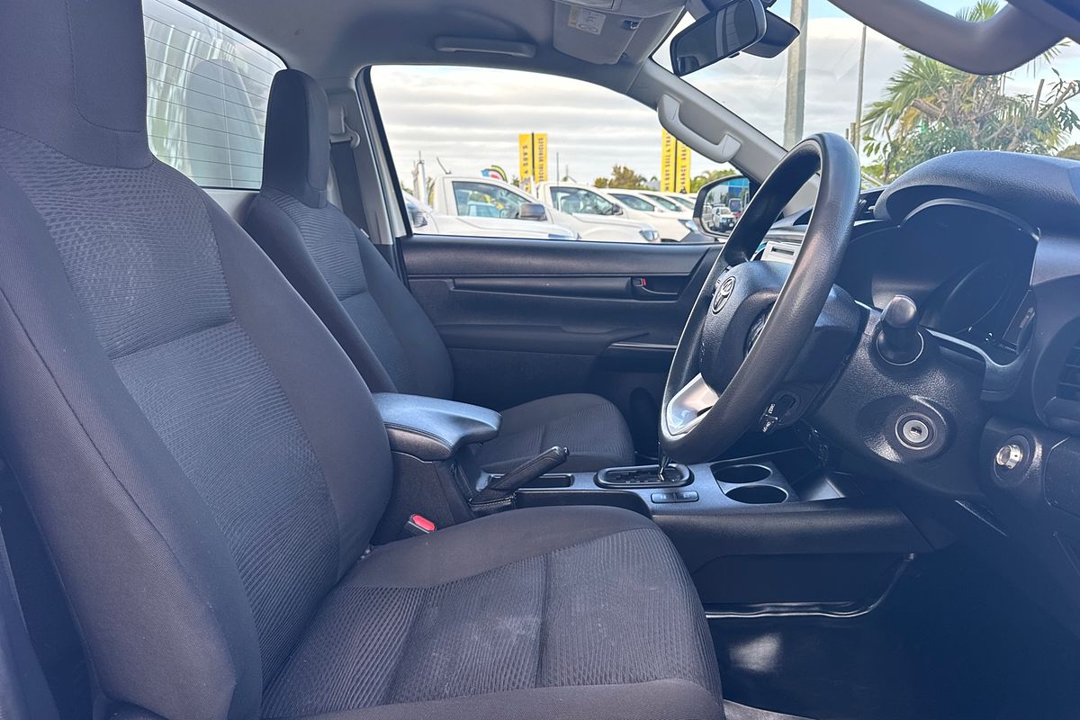 2019 Toyota Hilux SR GUN126R 4X4