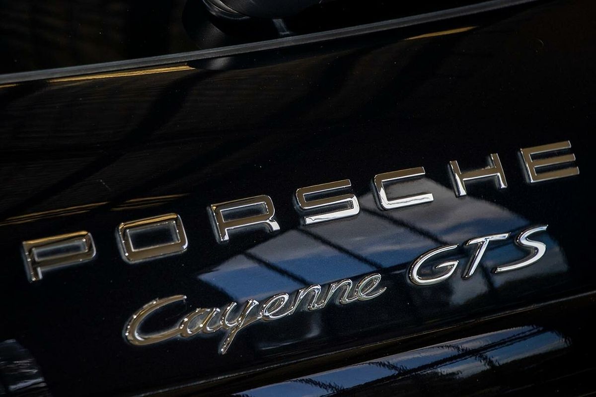 2013 Porsche Cayenne GTS 92A