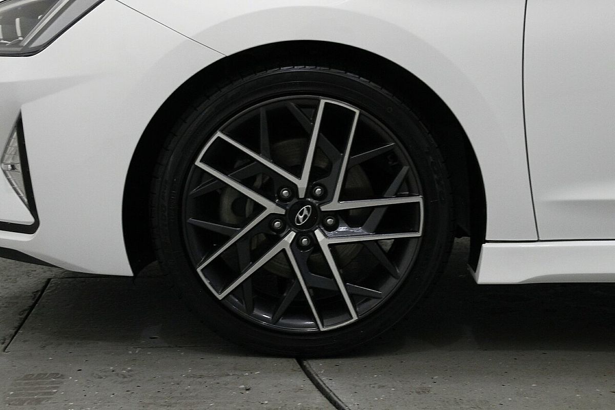 2019 Hyundai Elantra Sport AD.2