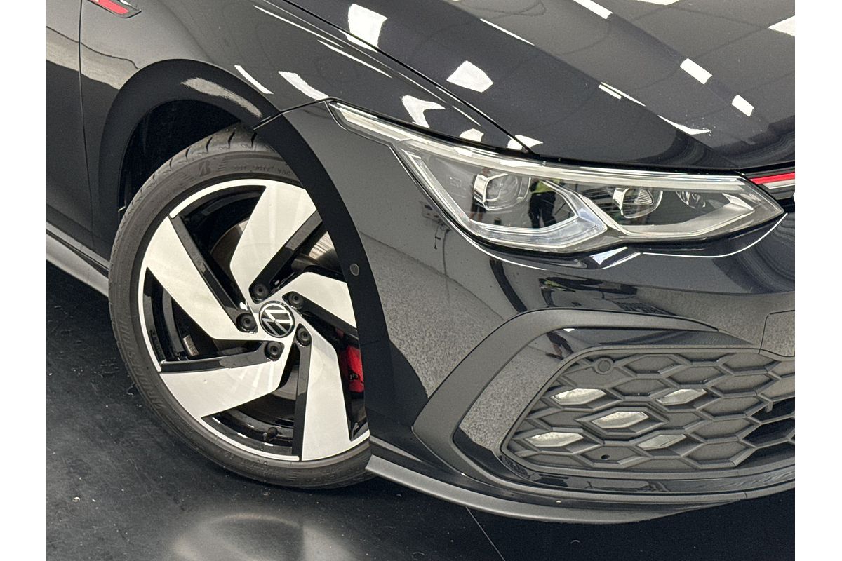 2022 Volkswagen Golf GTI 8