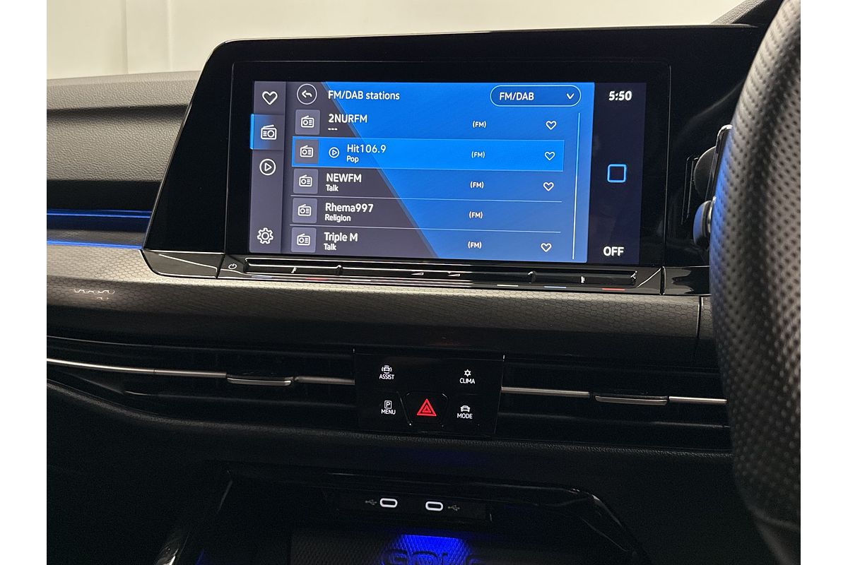 2022 Volkswagen Golf GTI 8