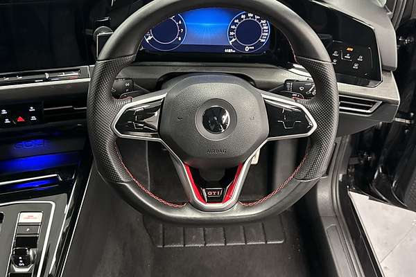 2022 Volkswagen Golf GTI 8