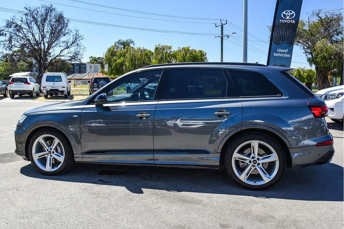 2020 Audi Q7 50 TDI S line 4M