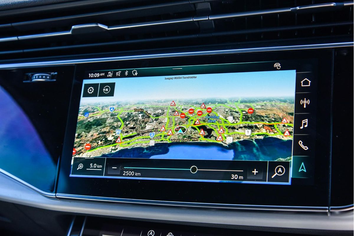 2020 Audi Q7 50 TDI S line 4M