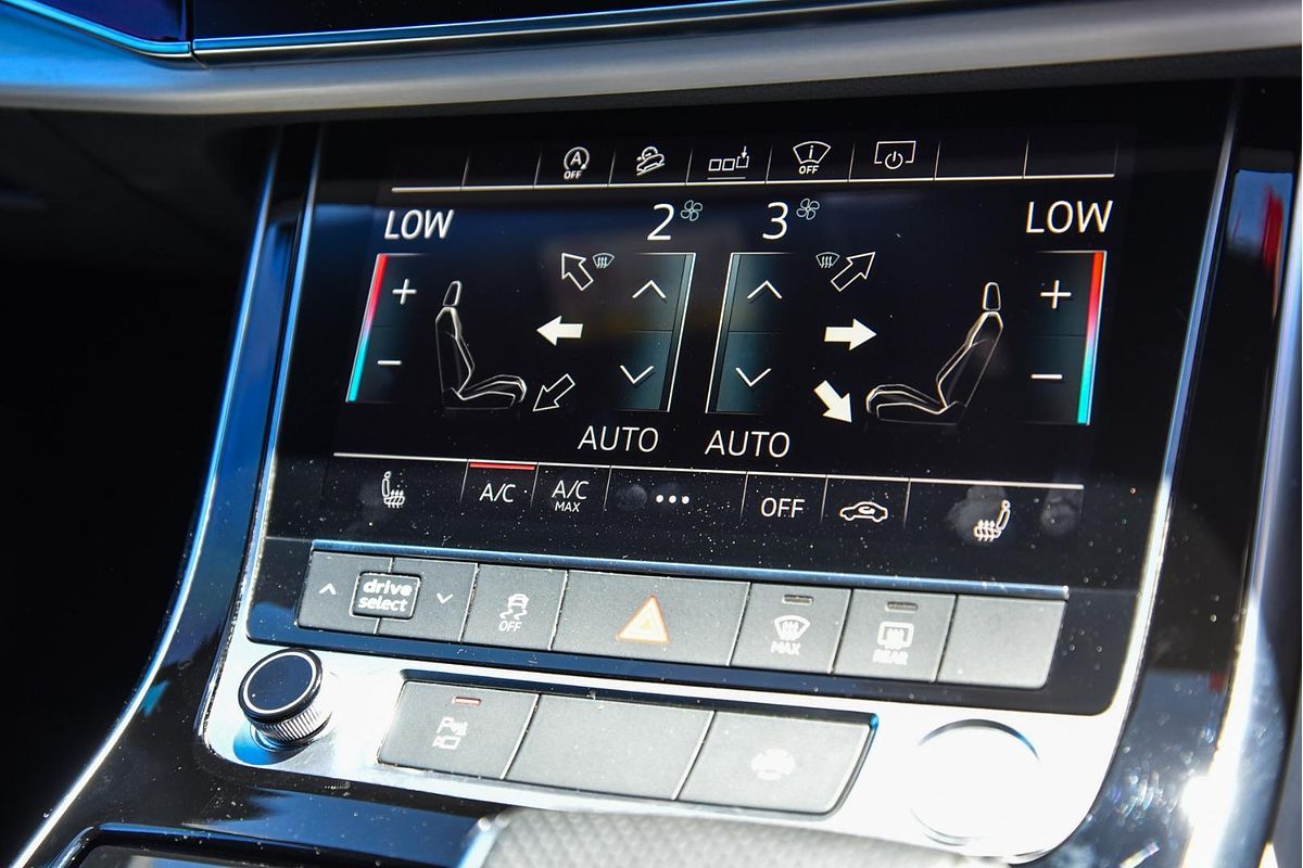 2020 Audi Q7 50 TDI S line 4M