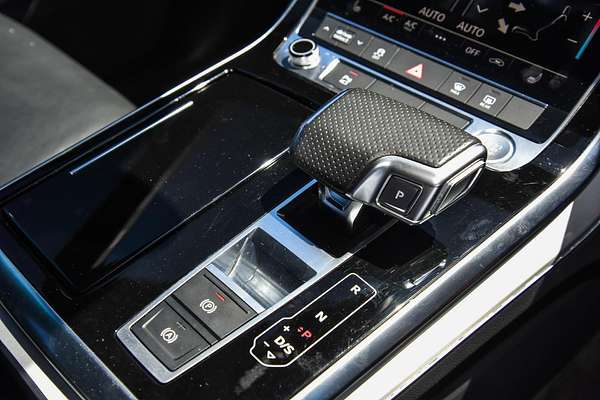 2020 Audi Q7 50 TDI S line 4M