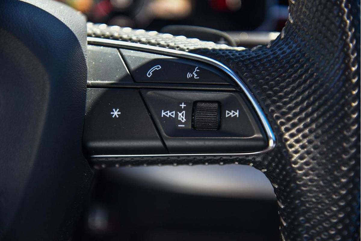 2020 Audi Q7 50 TDI S line 4M