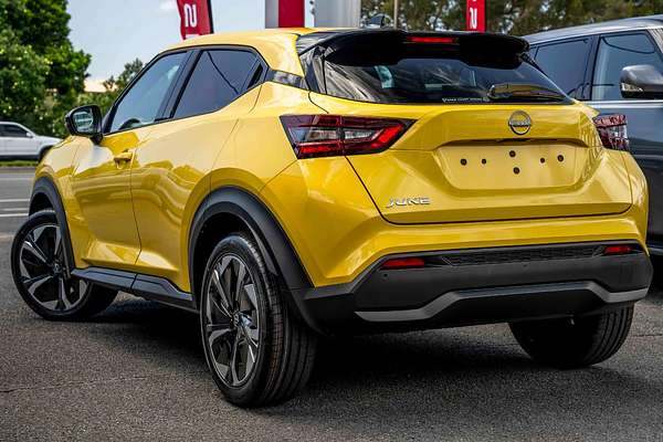 2024 Nissan JUKE ST-L F16
