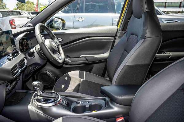 2024 Nissan JUKE ST-L F16