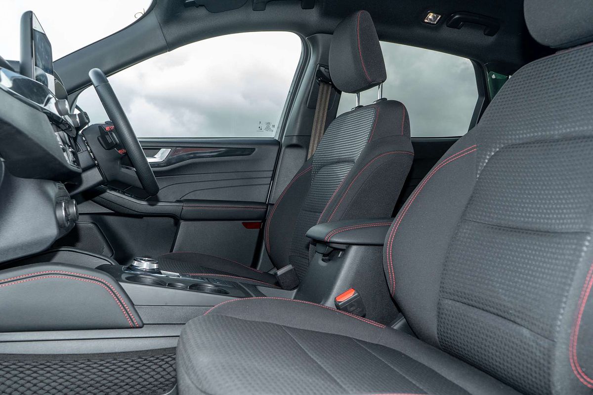 2023 Ford Escape ZH