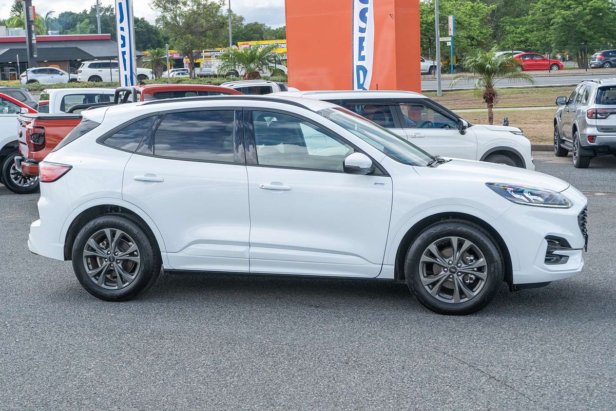 2023 Ford Escape ZH