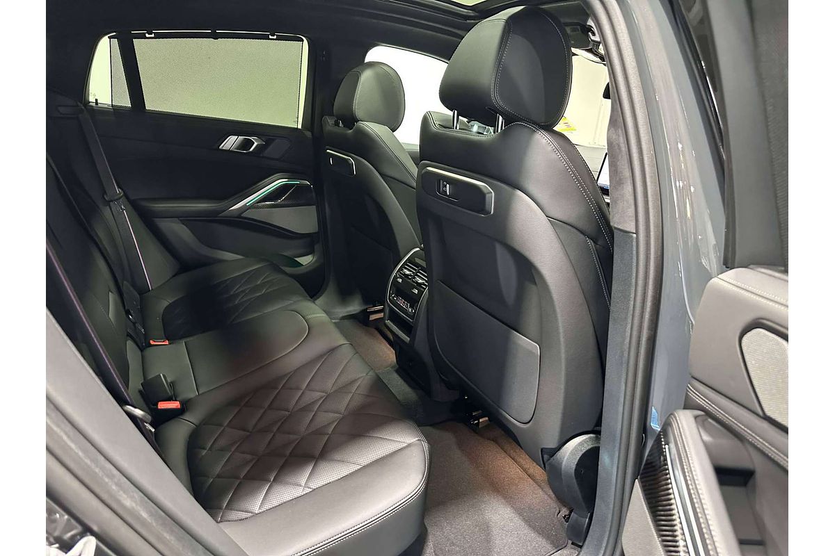 2024 BMW X6 xDrive40i M Sport G06 LCI