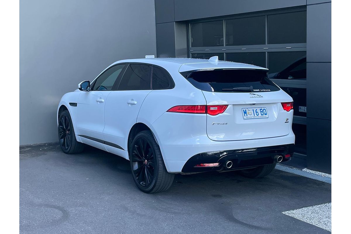2016 Jaguar F-PACE 30d S X761