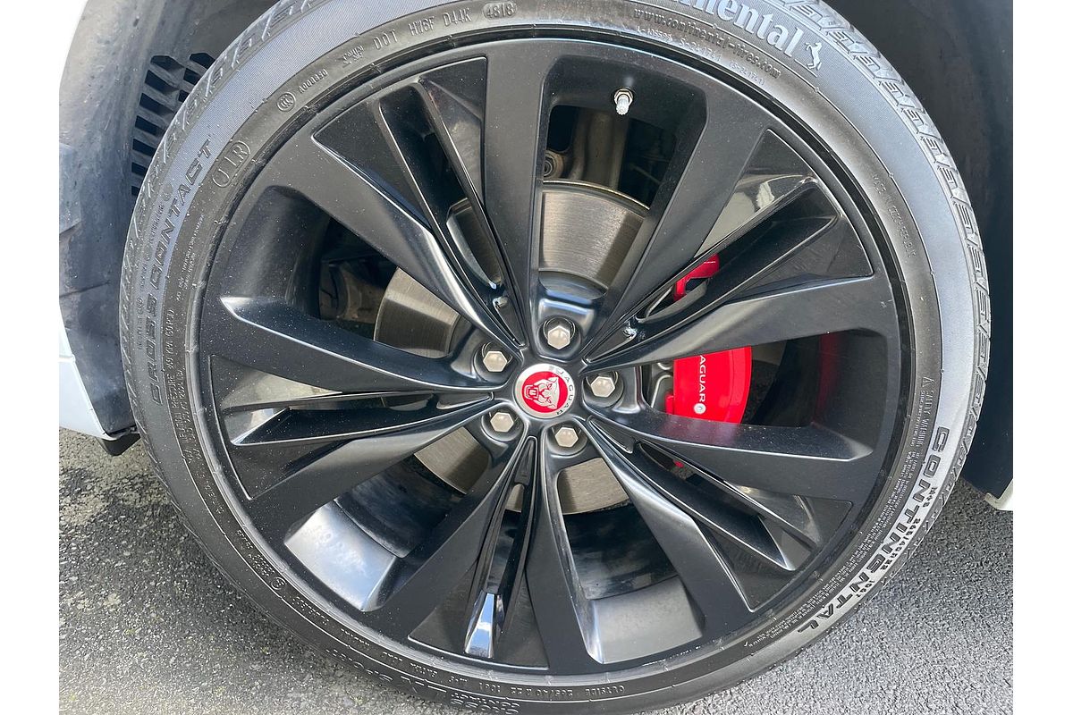 2016 Jaguar F-PACE 30d S X761