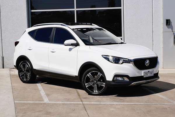 2019 MG ZS Essence AZS1