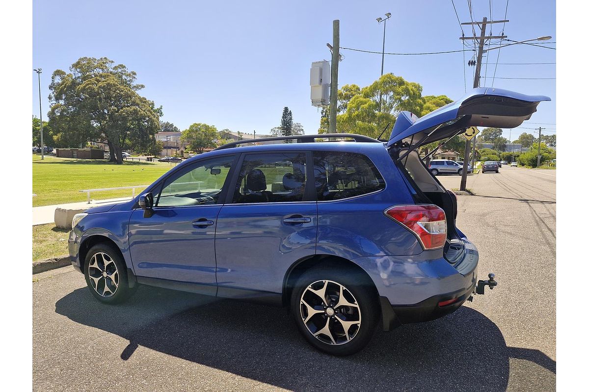 2015 Subaru Forester 2.5i-S S4