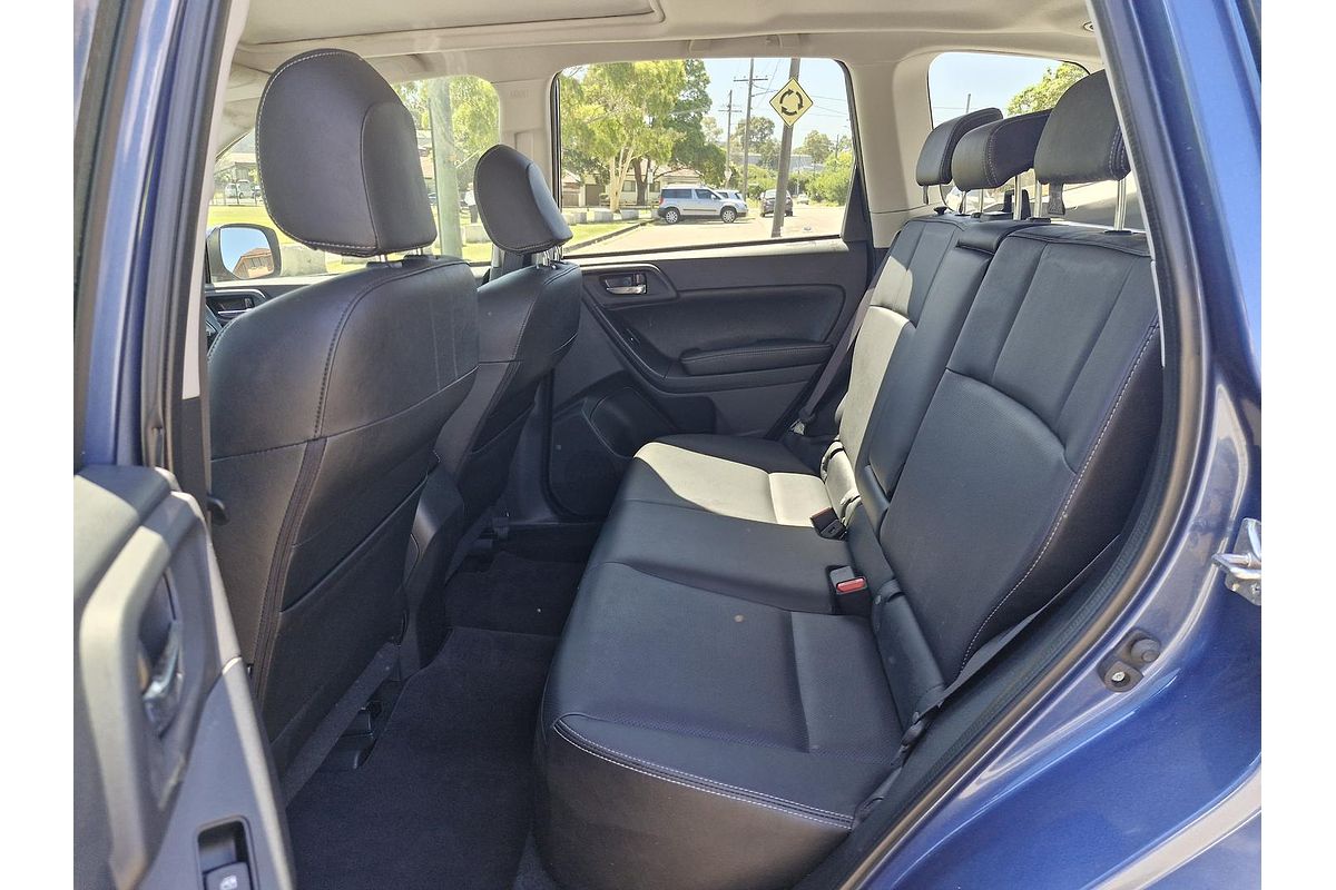 2015 Subaru Forester 2.5i-S S4