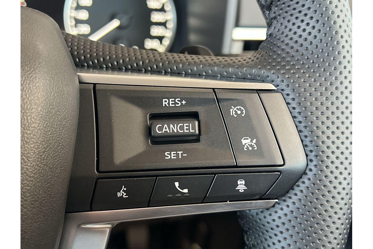 2024 Mitsubishi Outlander LS ZM