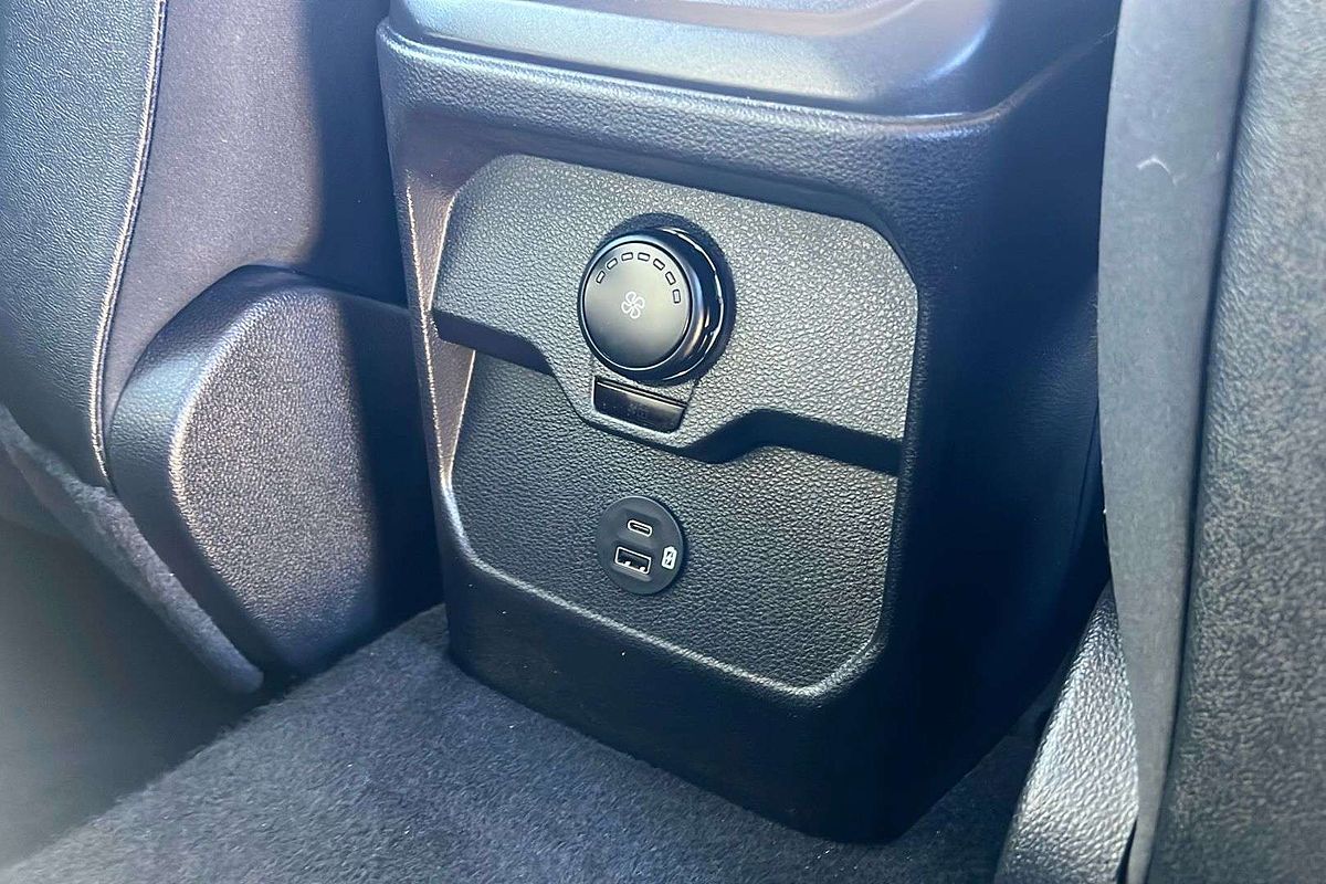 2023 Ford Everest Trend