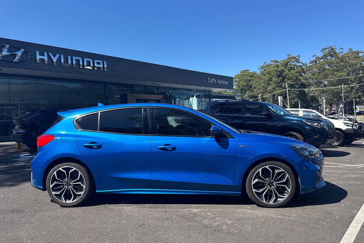 2018 Ford Focus ST-Line SA