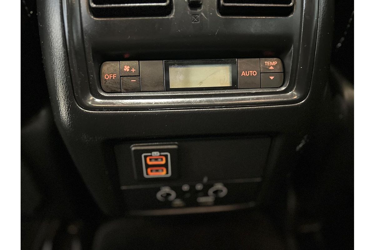 2018 Nissan Pathfinder Ti R52 Series II