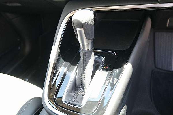 2023 Honda HR-V e:HEV L