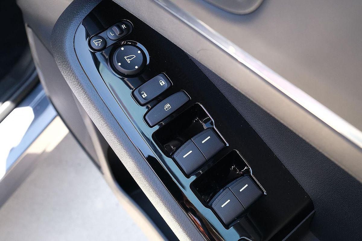 2023 Honda HR-V e:HEV L
