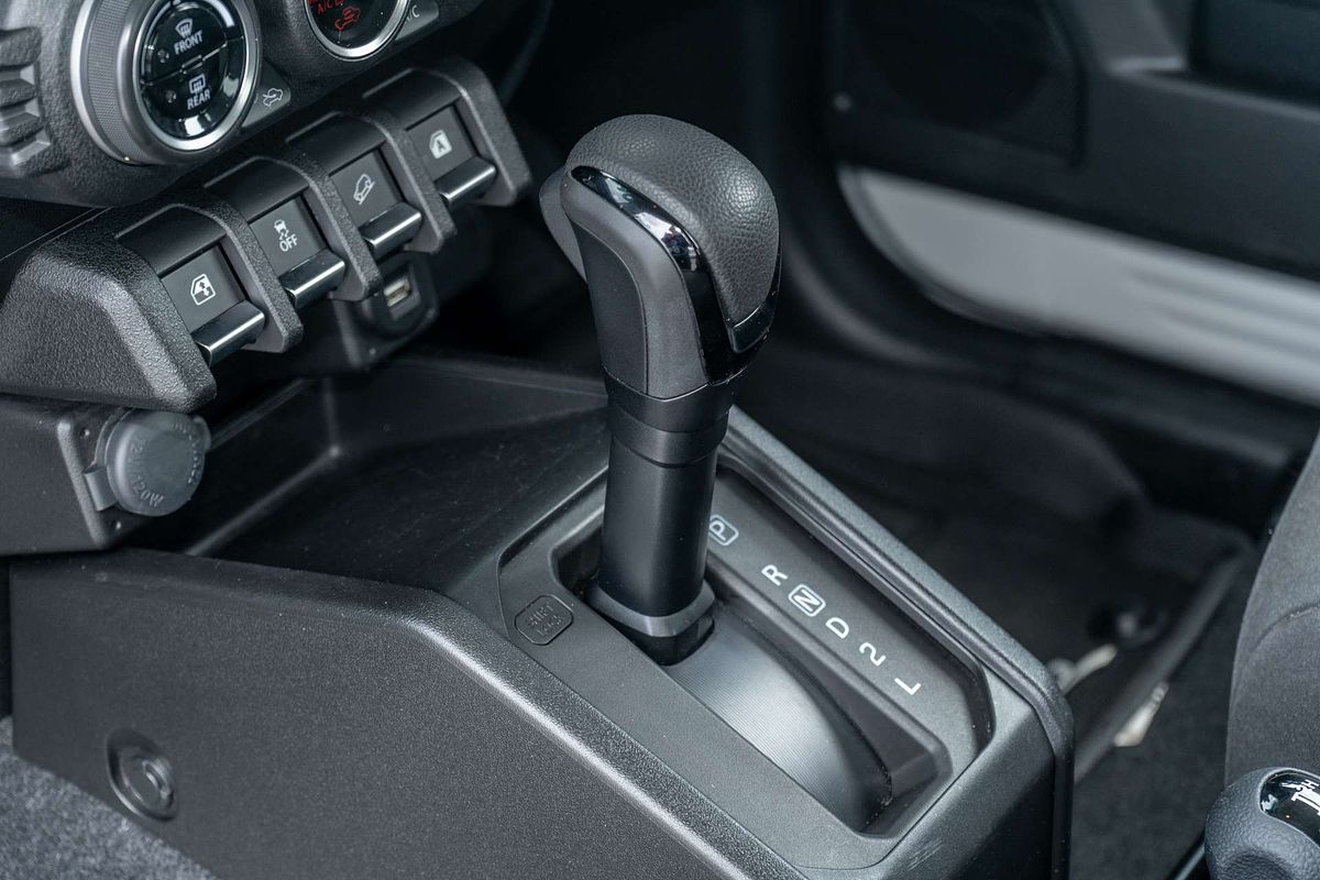 2021 Suzuki Jimny GLX GJ