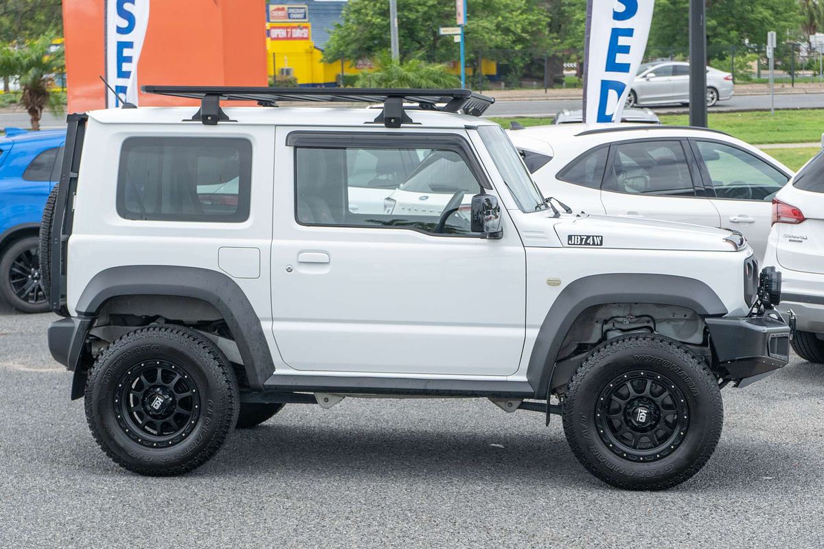 2021 Suzuki Jimny GLX GJ