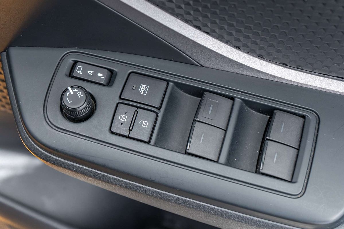 2019 Toyota C-HR NGX10R