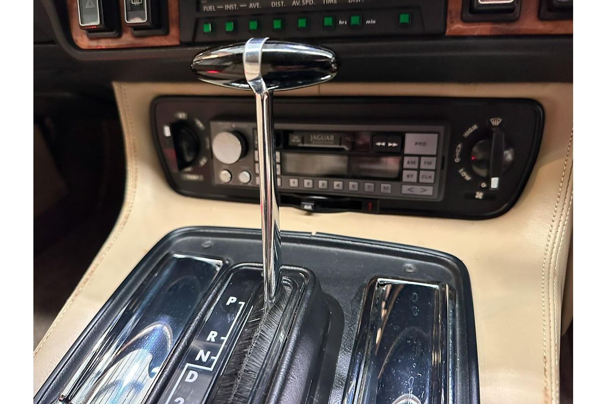 1985 Jaguar XJ-SC