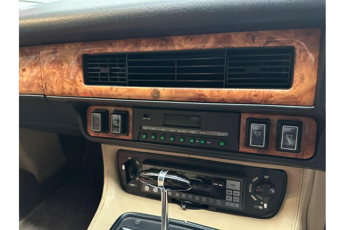 1985 Jaguar XJ-SC