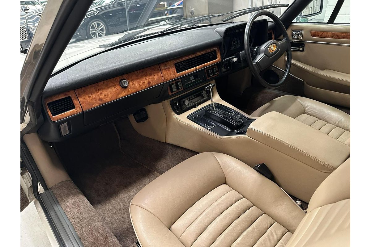 1985 Jaguar XJ-SC