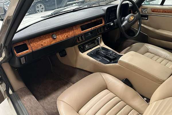 1985 Jaguar XJ-SC