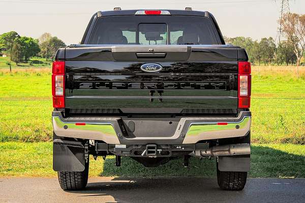 2022 Ford F250 XLT 4X4
