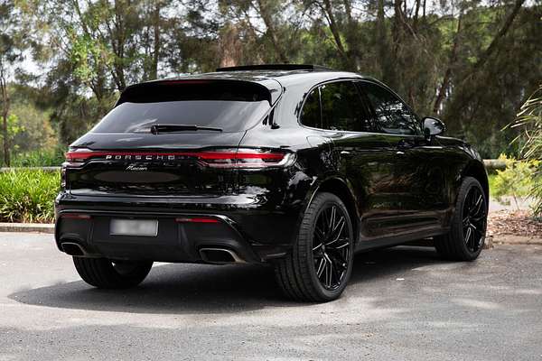 2022 Porsche Macan  95B