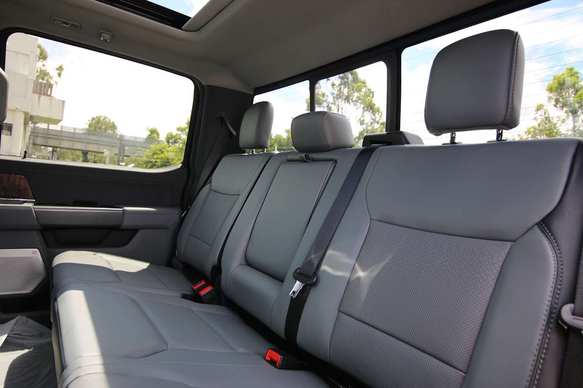 2023 Ford F-150 Lariat 4X4 SWB