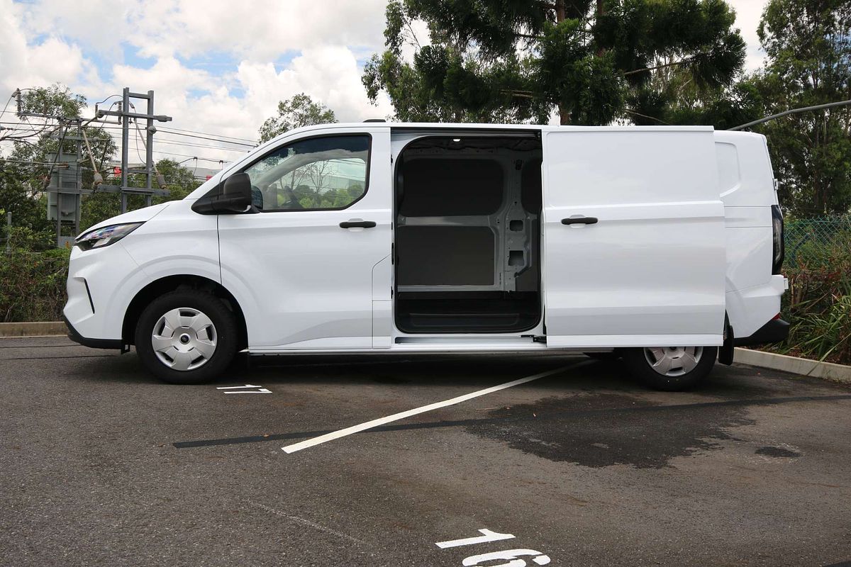 2024 Ford Transit Custom Trend 320L AV LWB