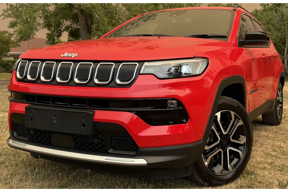 2023 Jeep Compass Limited M6